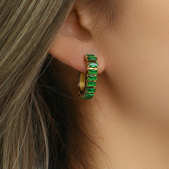 Emerald Green Zircon Baguette PVD 18K Gold Plated J Shape Hoop Earrings - Picture 3 of 7
